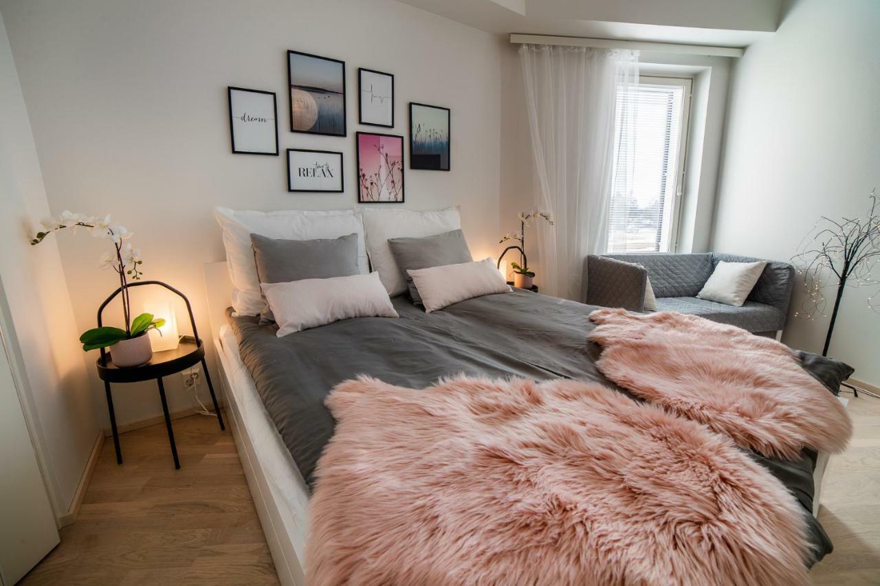 New & Luxurious Apartment Superior By Arctic Homes روفانييمي المظهر الخارجي الصورة