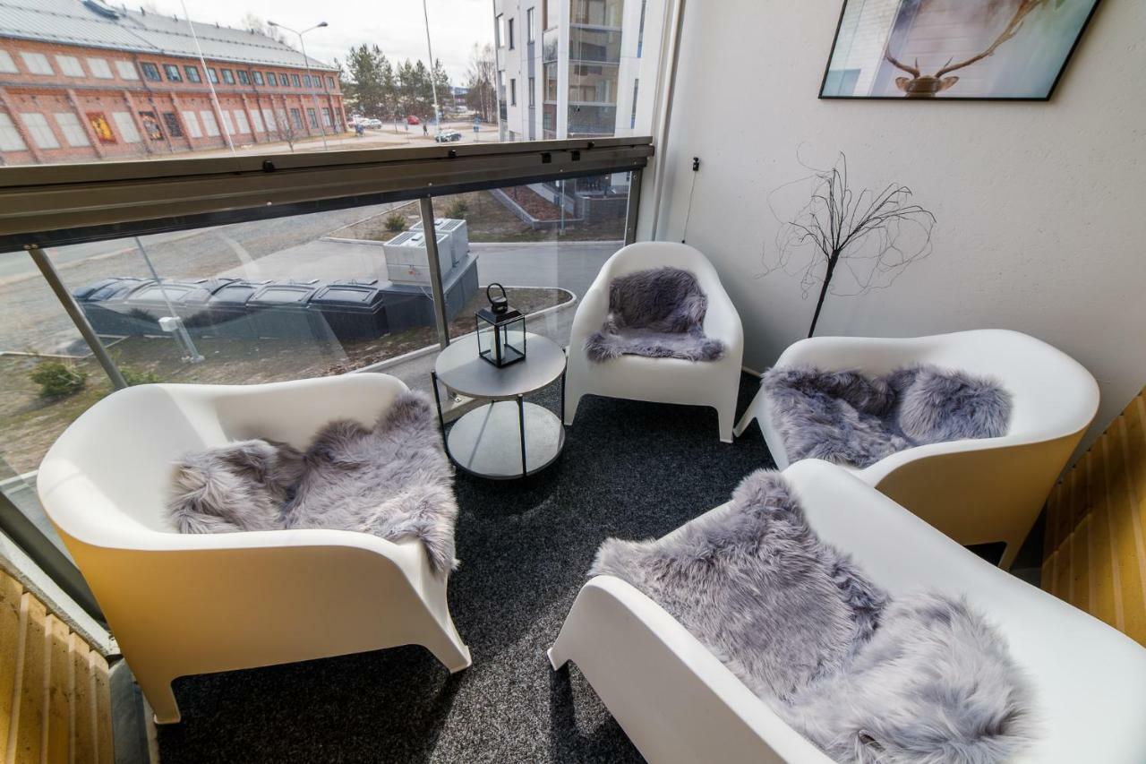 New & Luxurious Apartment Superior By Arctic Homes روفانييمي المظهر الخارجي الصورة